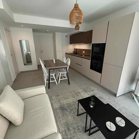 Les Terrasses D'antibes - 2br Duplex With Terrace Αντίμπ
